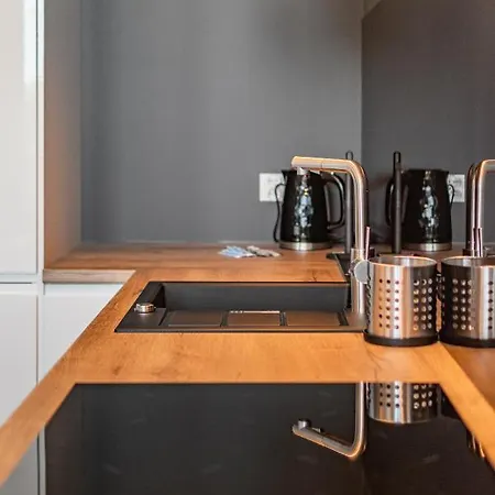 Dunikowskiego 6a Apartman *